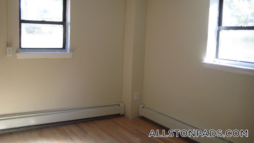 Boston - $2,750 /month