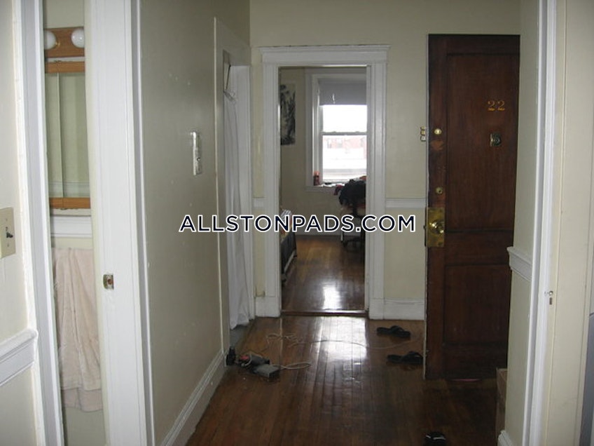 Boston - $2,850 /month