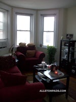 Boston - $3,110 /month