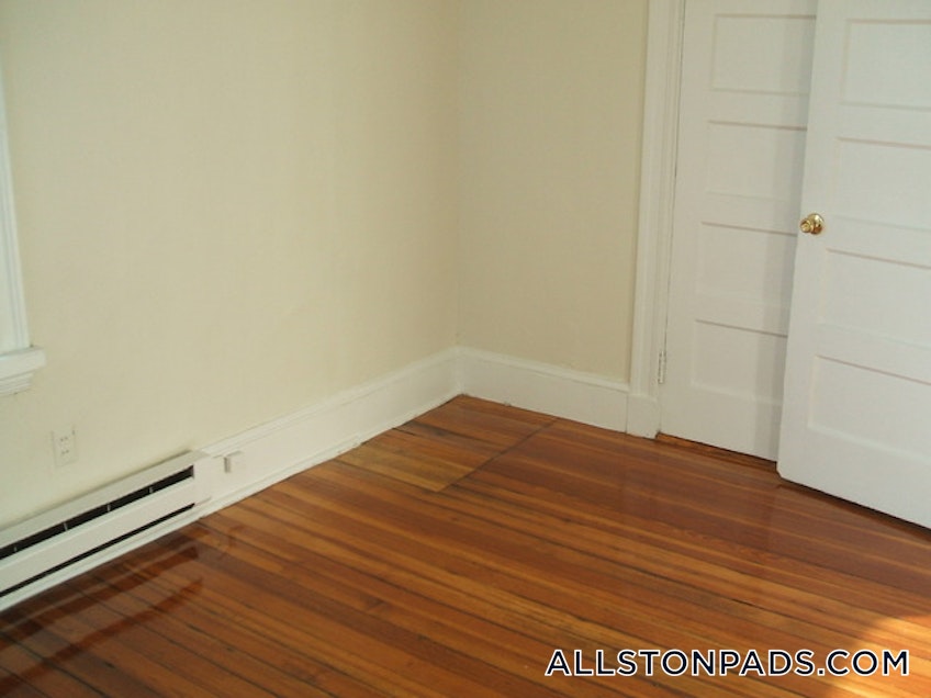 Boston - $2,050 /month