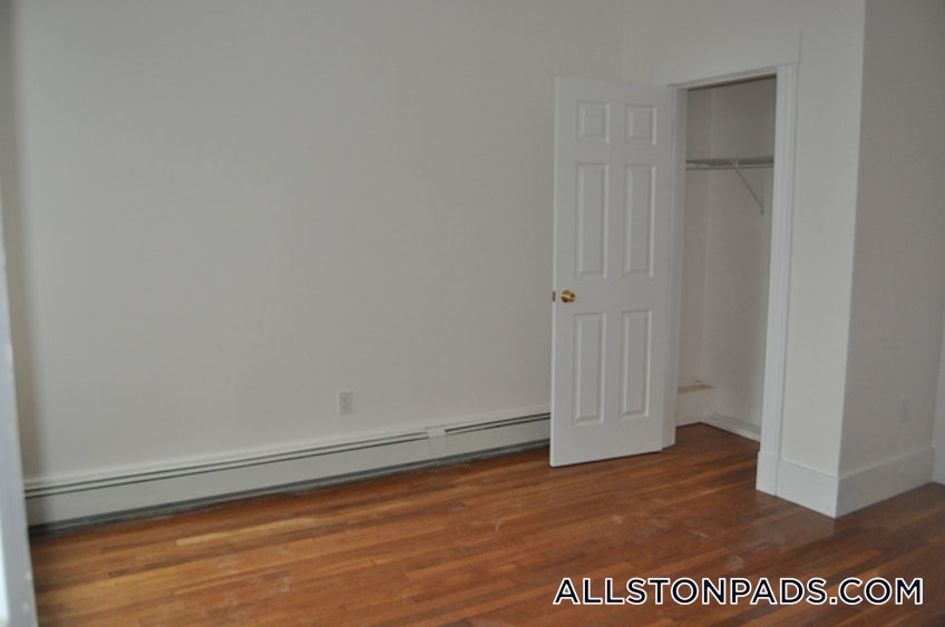 Boston - $5,000 /month