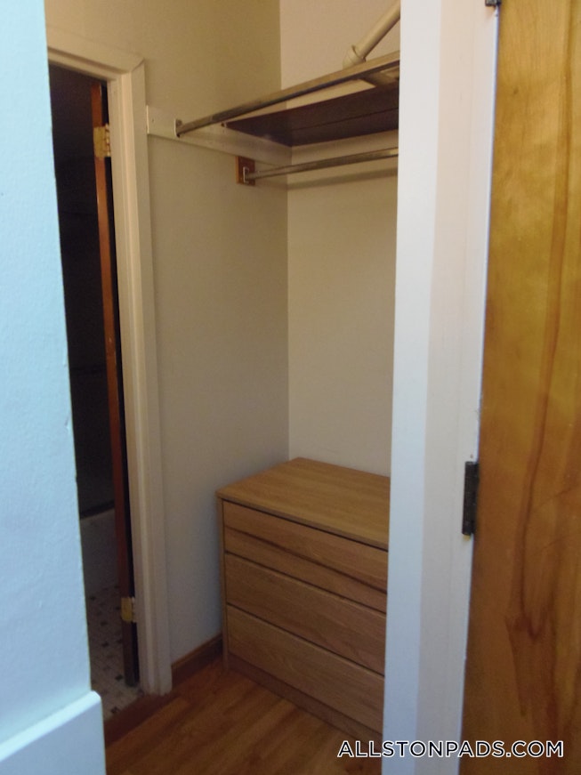 Boston - $2,150 /mo