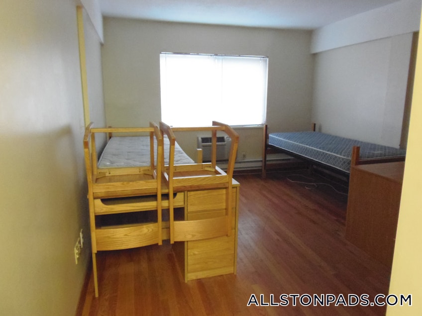 Boston - $2,150 /month