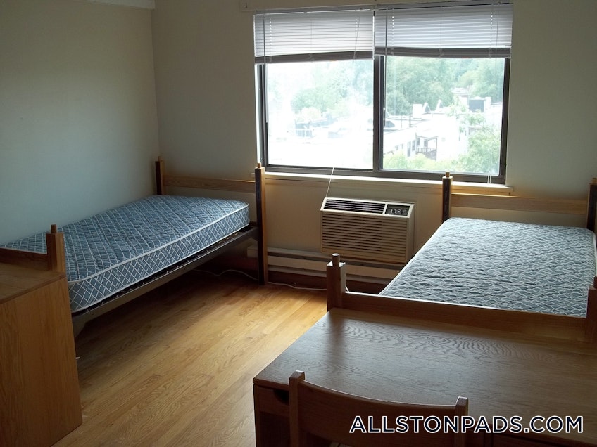 Boston - $2,150 /month