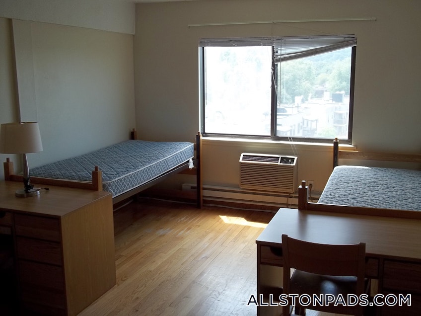 Boston - $2,150 /month