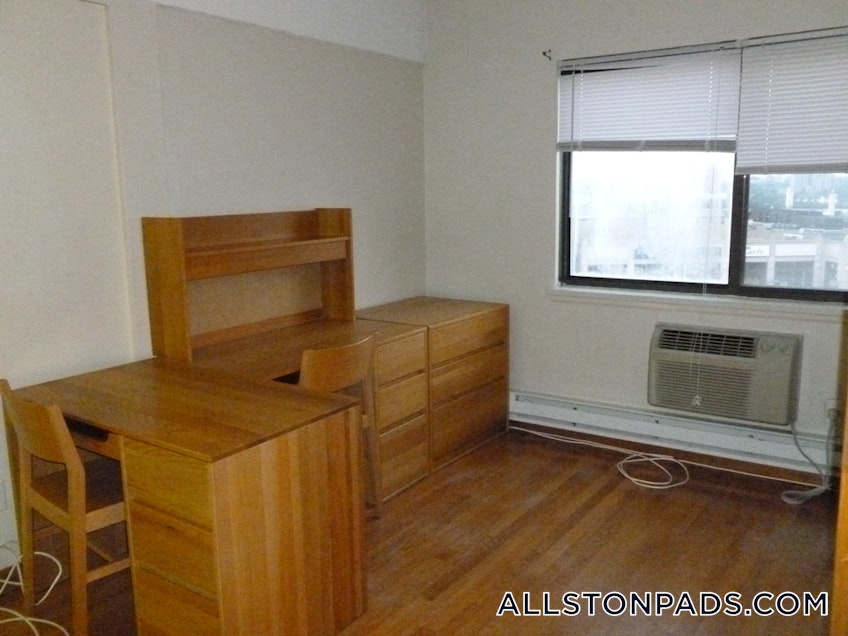 Boston - $2,150 /month