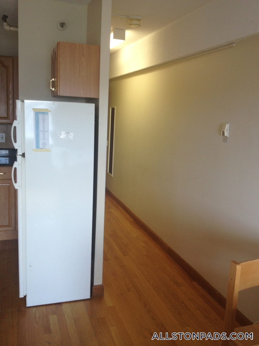 Boston - $2,150 /month