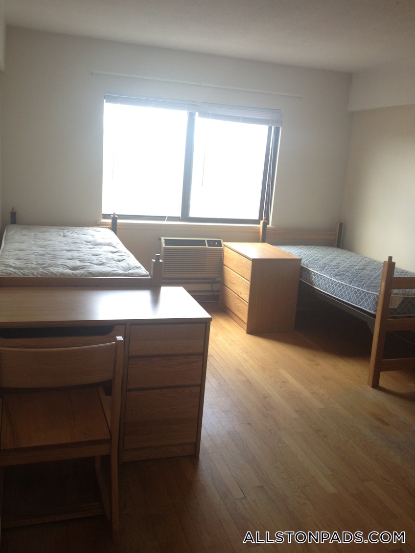 Boston - $2,150 /month