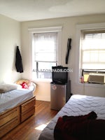 Boston - $2,600 /month