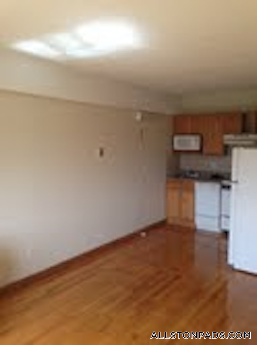 Boston - $2,150 /month