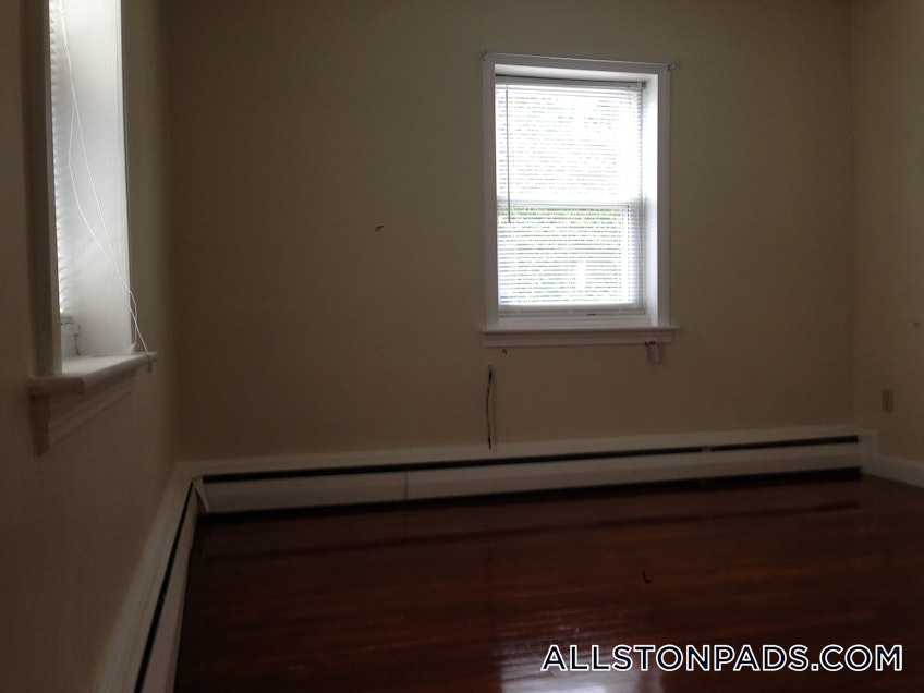 Boston - $2,150 /month