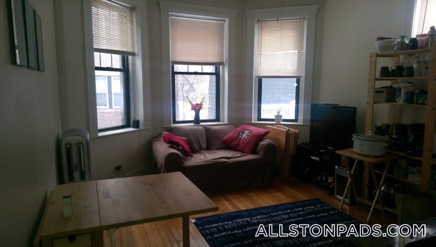 Boston - $2,500 /month