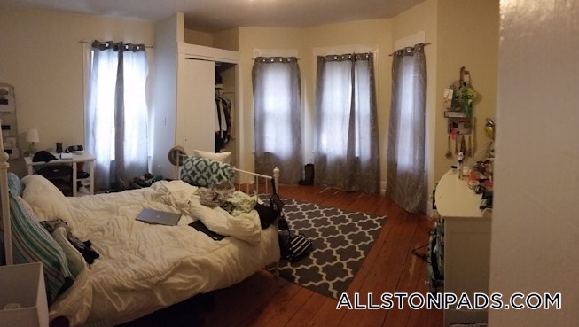 Boston - $2,550 /mo