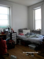 Boston - $2,600 /month