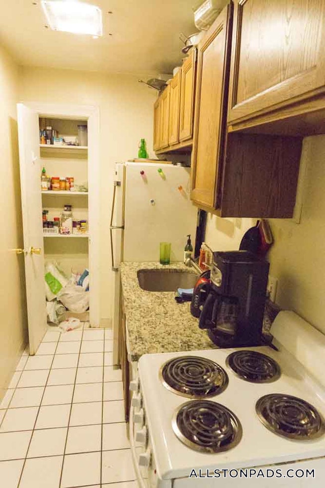 Boston - $2,850 /mo