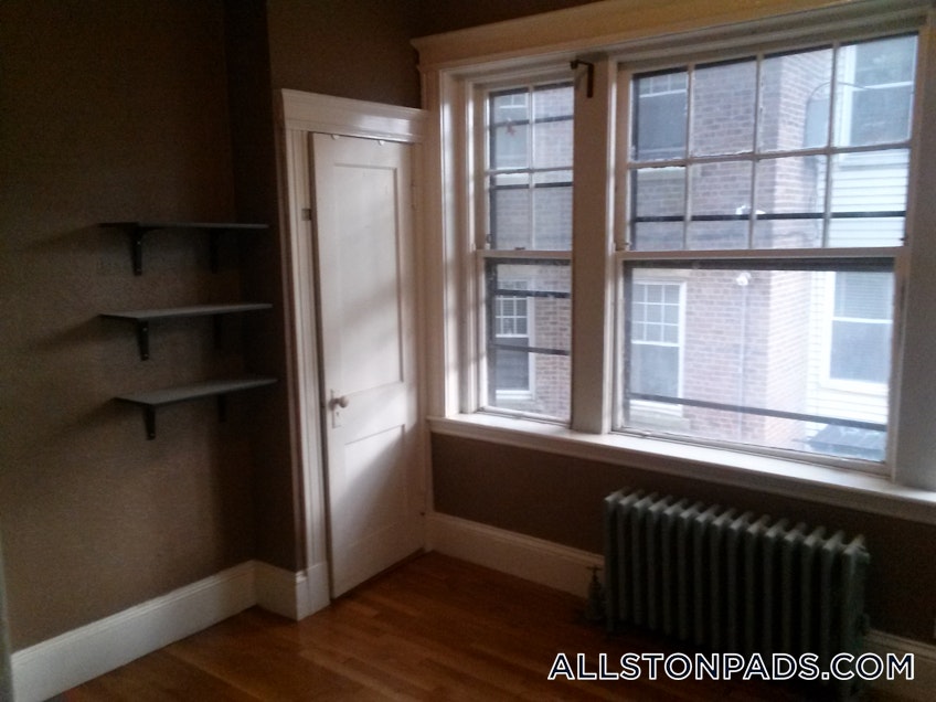 Boston - $2,150 /month