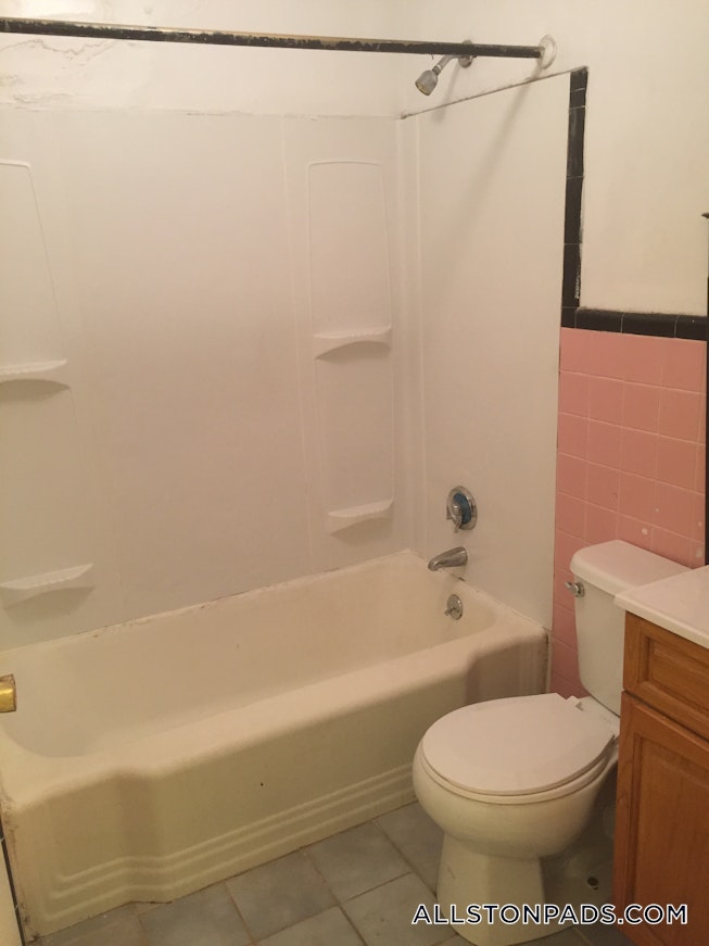 Boston - $2,150 /mo