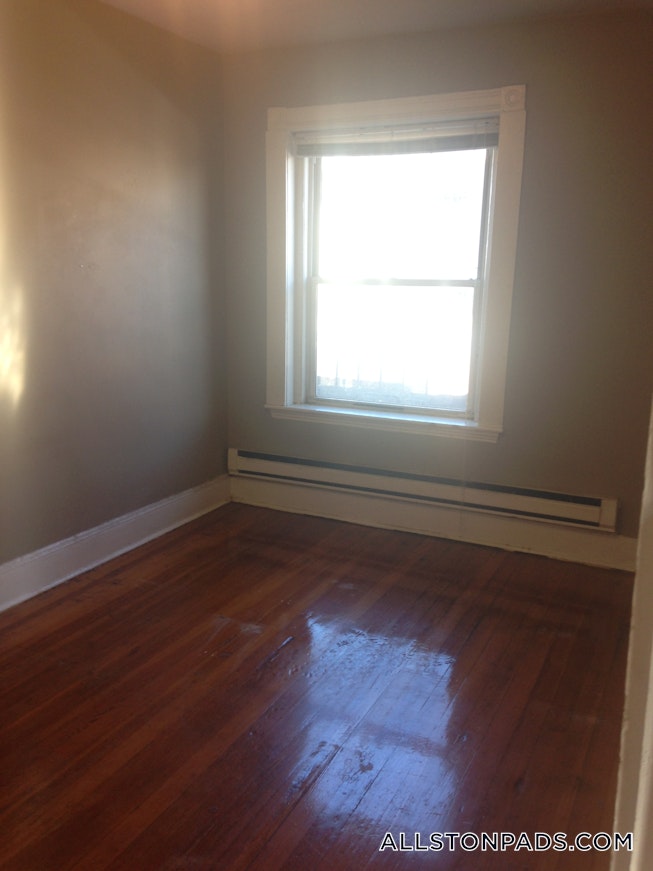 Boston - $2,150 /mo