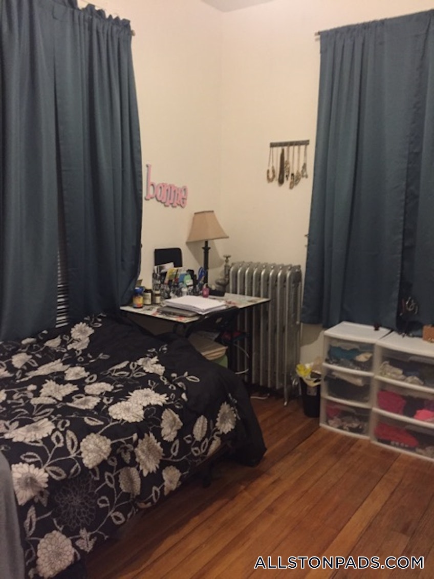 Boston - $3,600 /month