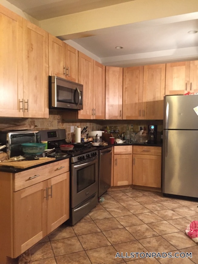 Boston - $5,000 /mo