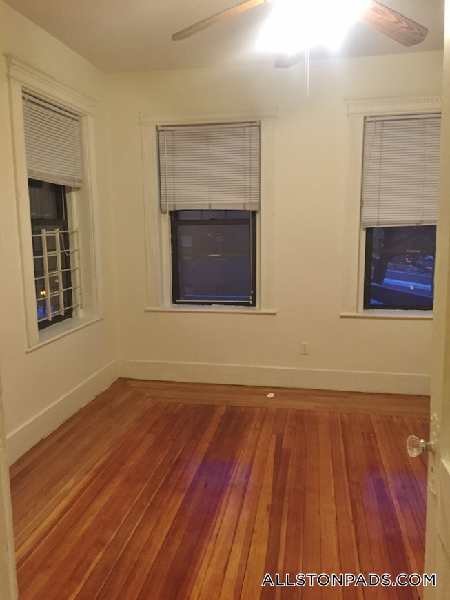 Boston - $3,150 /mo