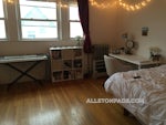 Boston - $3,600 /month