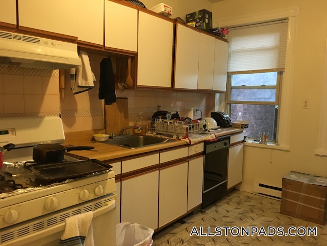 Boston - $2,150 /mo