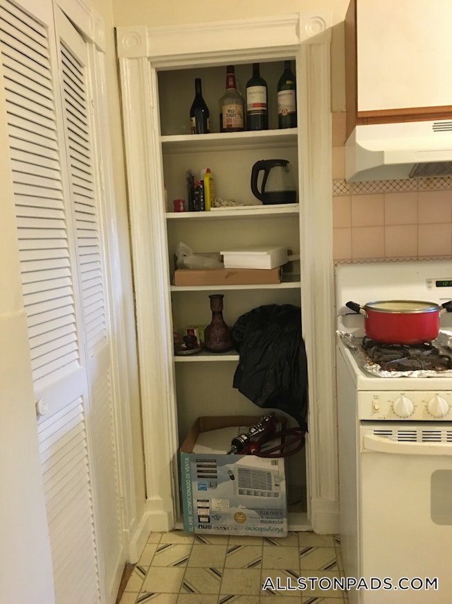 Boston - $2,150 /mo