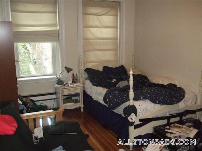 Boston - $2,150 /mo