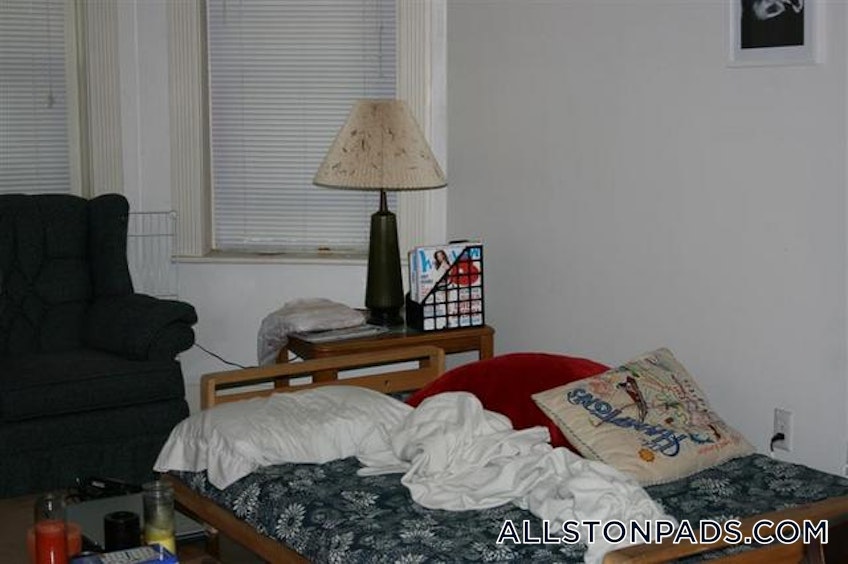 Boston - $3,200 /month