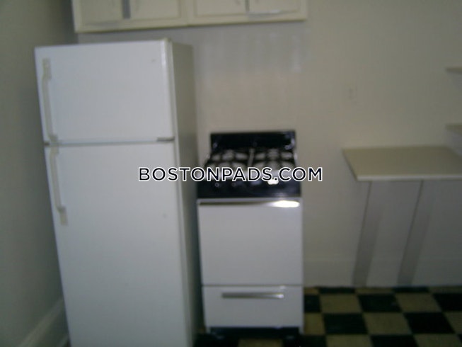 Boston - $2,550 /mo