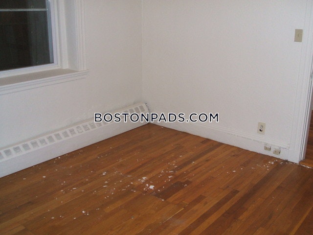 Boston - $2,550