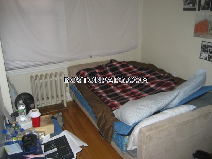 allstonbrighton-border-apartment-for-rent-2-bedrooms-1-bath-boston-2300-4528749 