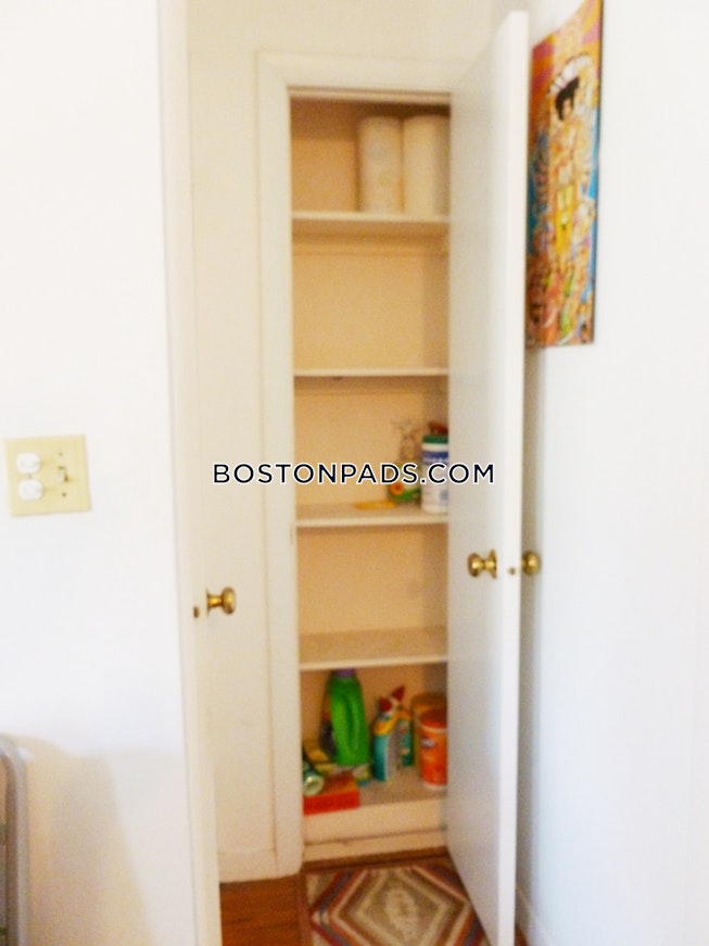 Boston - $1,795 /mo