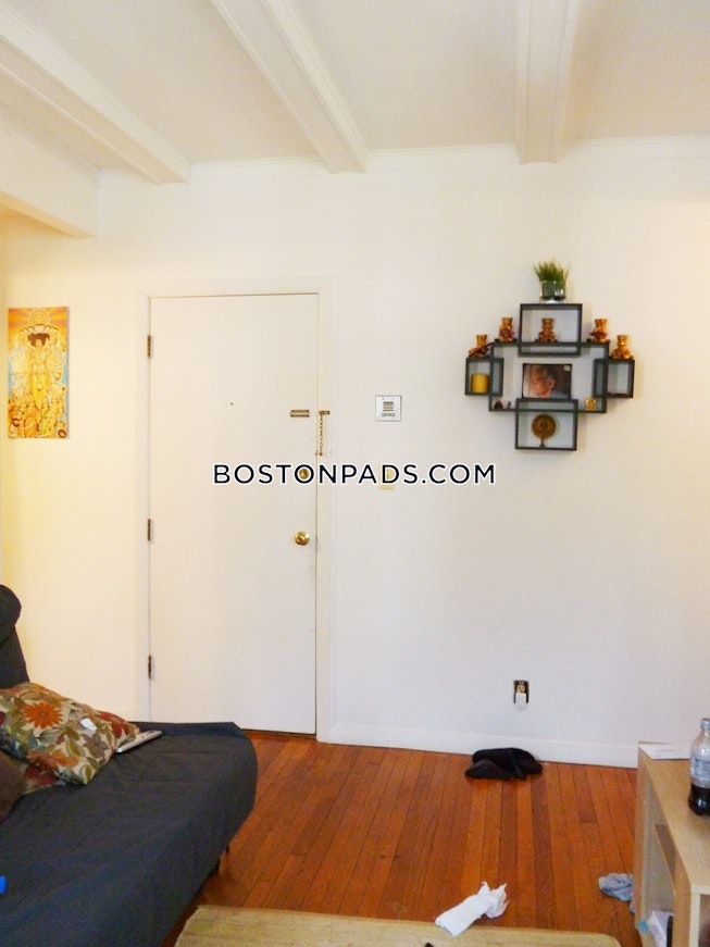 Boston - $1,795 /mo