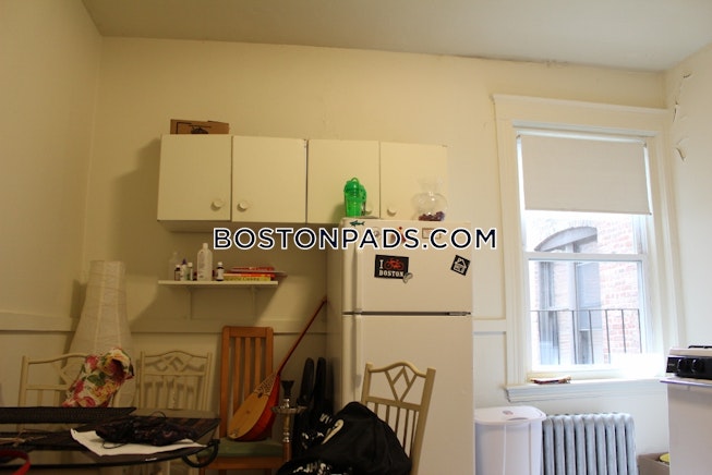 Boston - $2,625 /mo