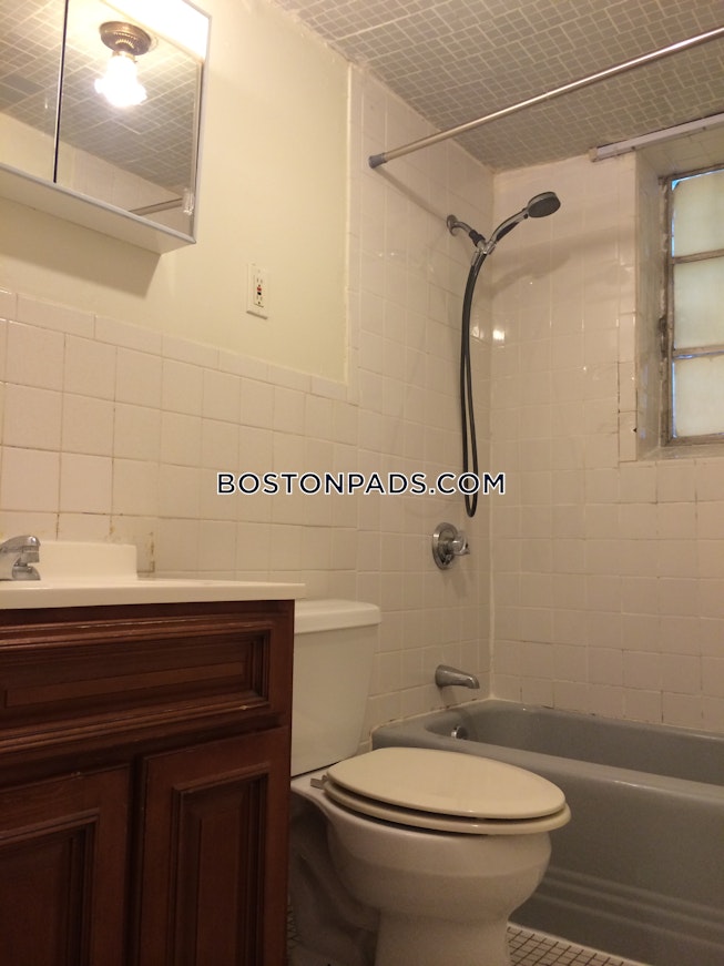 Boston - $2,150 /mo