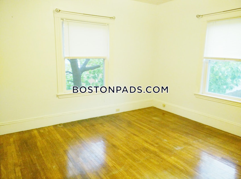 Boston - $2,250 /month