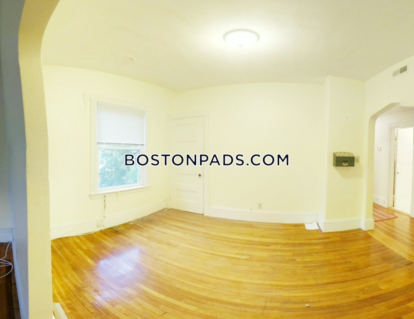 Boston - $2,250 /month