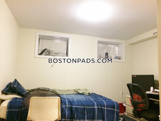 Boston - $3,150 /mo