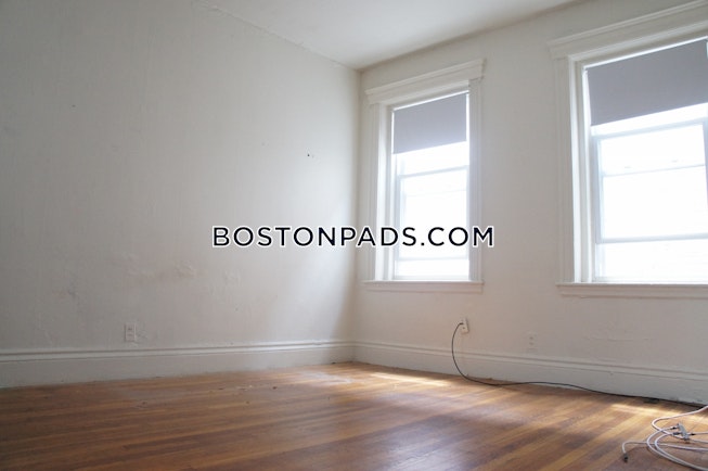 Boston - $2,625 /mo