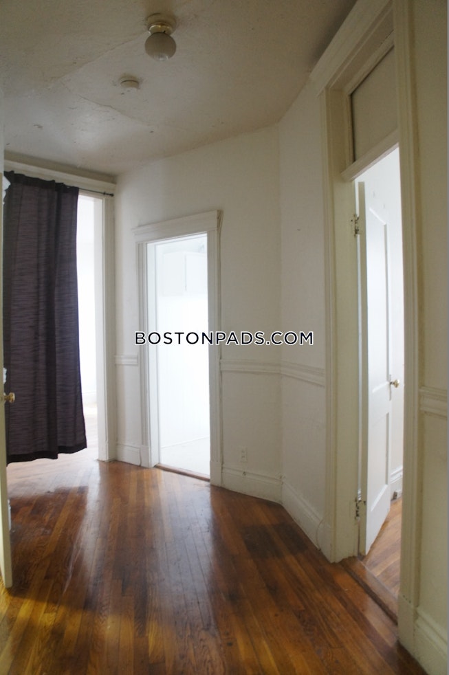 Boston - $2,625 /mo