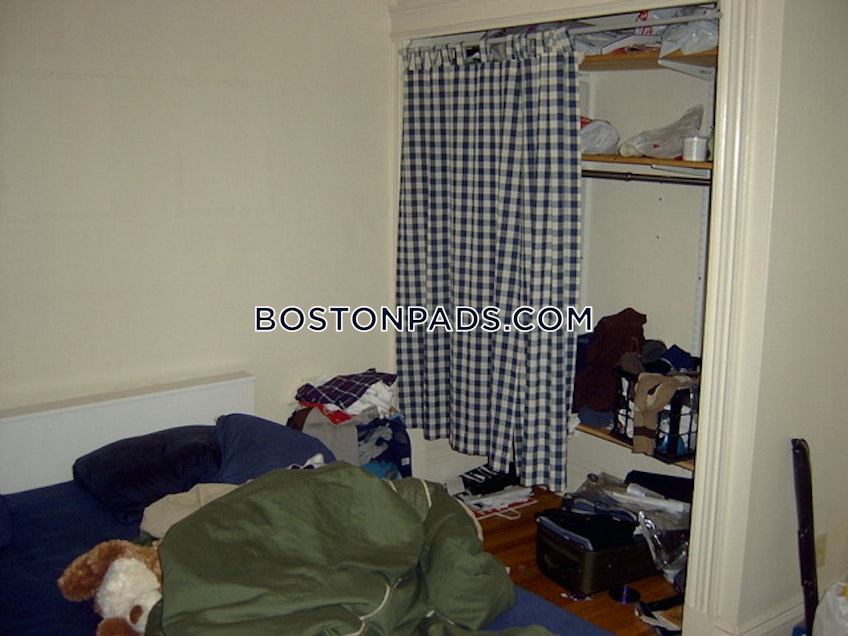 Boston - $2,500 /month