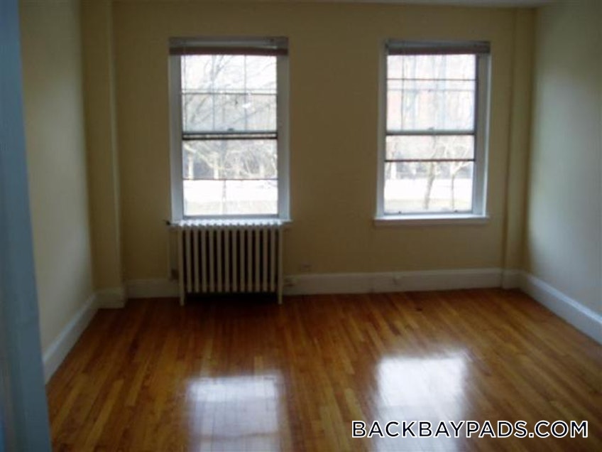 Boston - $4,350 /month