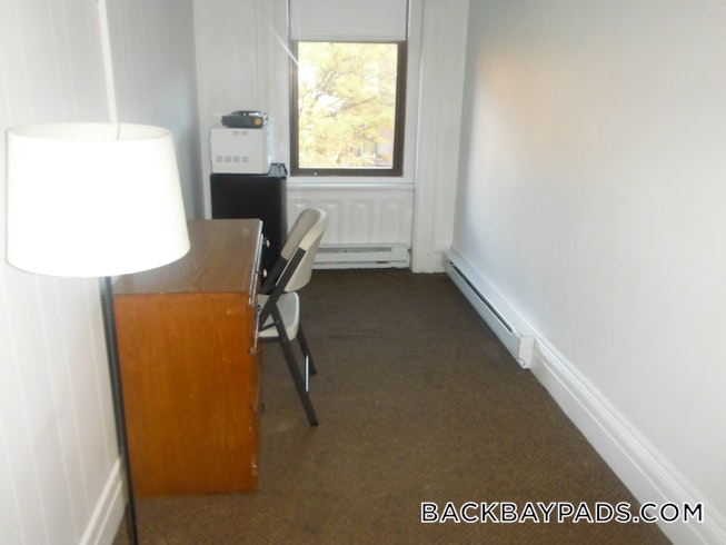 Boston - $1,795 /mo