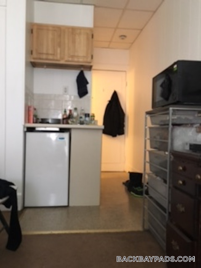 Boston - $2,145 /mo