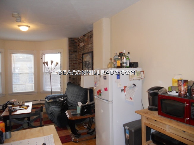 Boston - $2,150 /mo