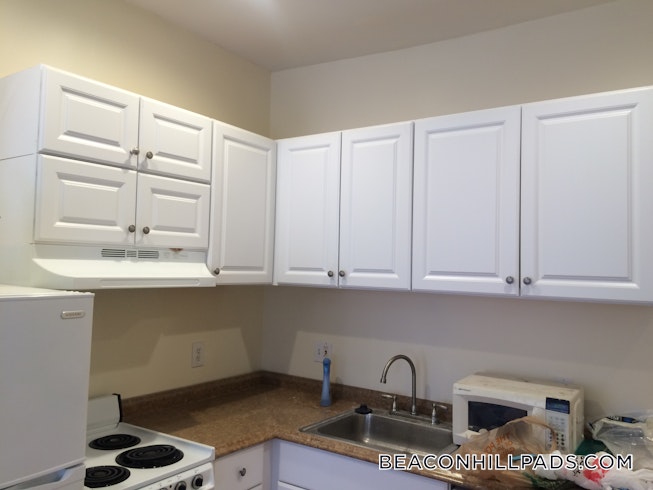 Boston - $4,550 /mo