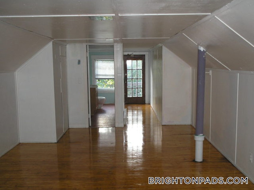 Boston - $4,500 /month