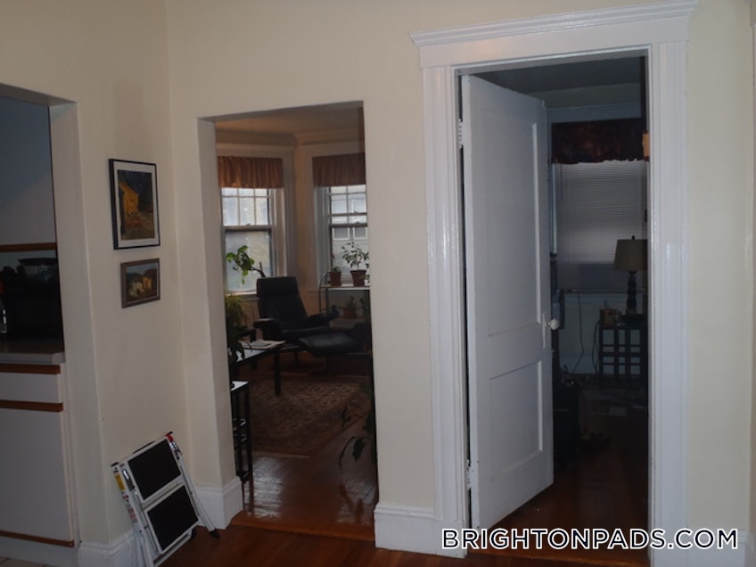 Boston - $2,500 /month